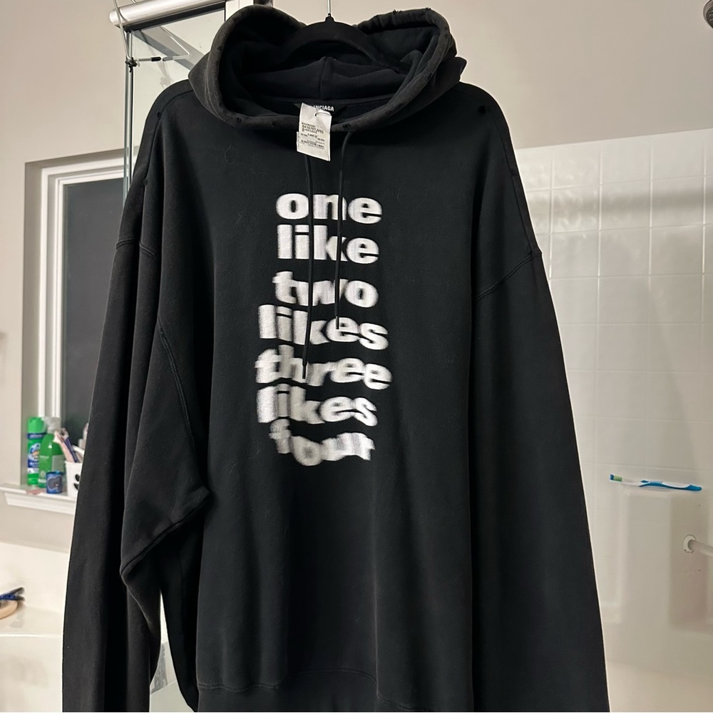 NWT Balenciaga sweatshirt hoodie Size M